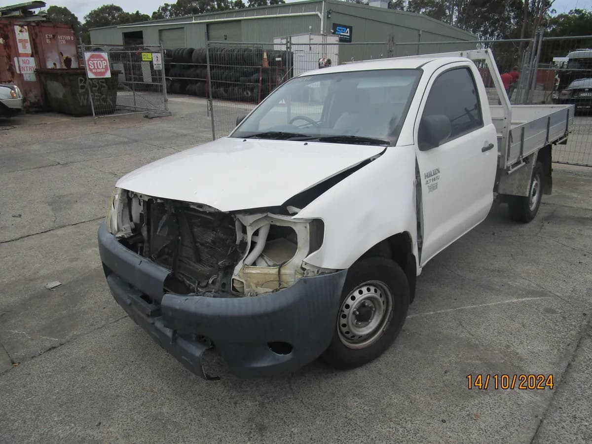 2006 Toyota Hilux – Vn P20485 at Tingalpa