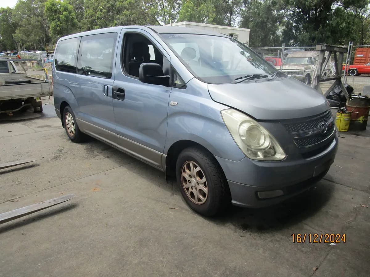 2007 Hyundai Imax at Tingalpa