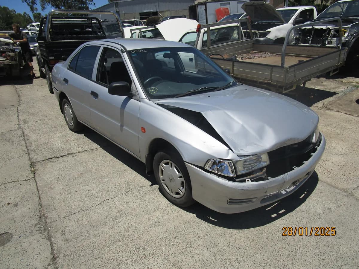 1998 Mitsubishi Lancer at Tingalpa