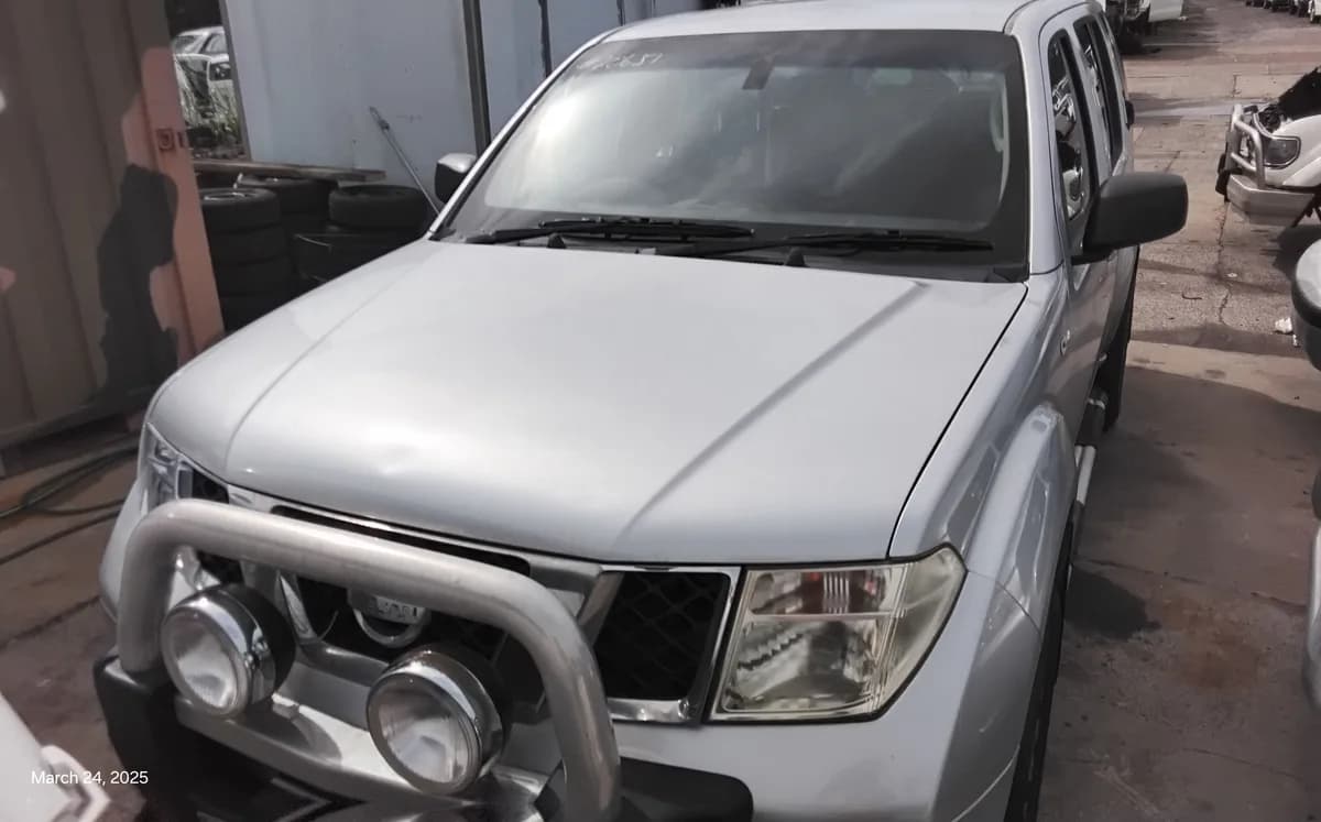 2005 Nissan Pathfinder at Tingalpa