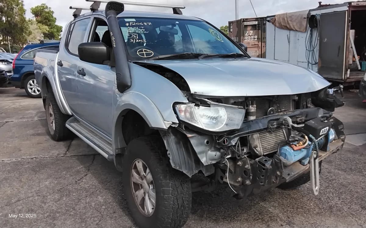 2013 Mitsubishi Triton – Vn P20687 at Tingalpa