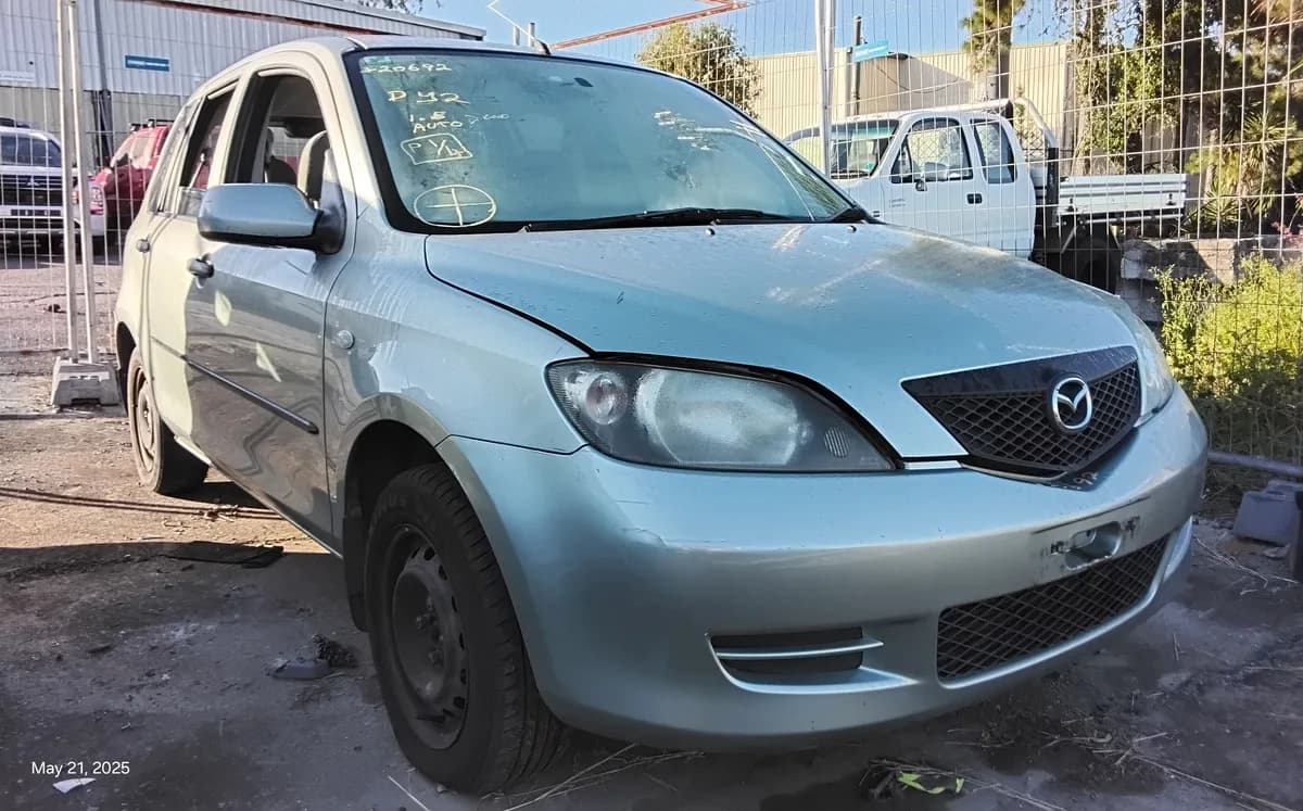 2003 Mazda 2 at Tingalpa