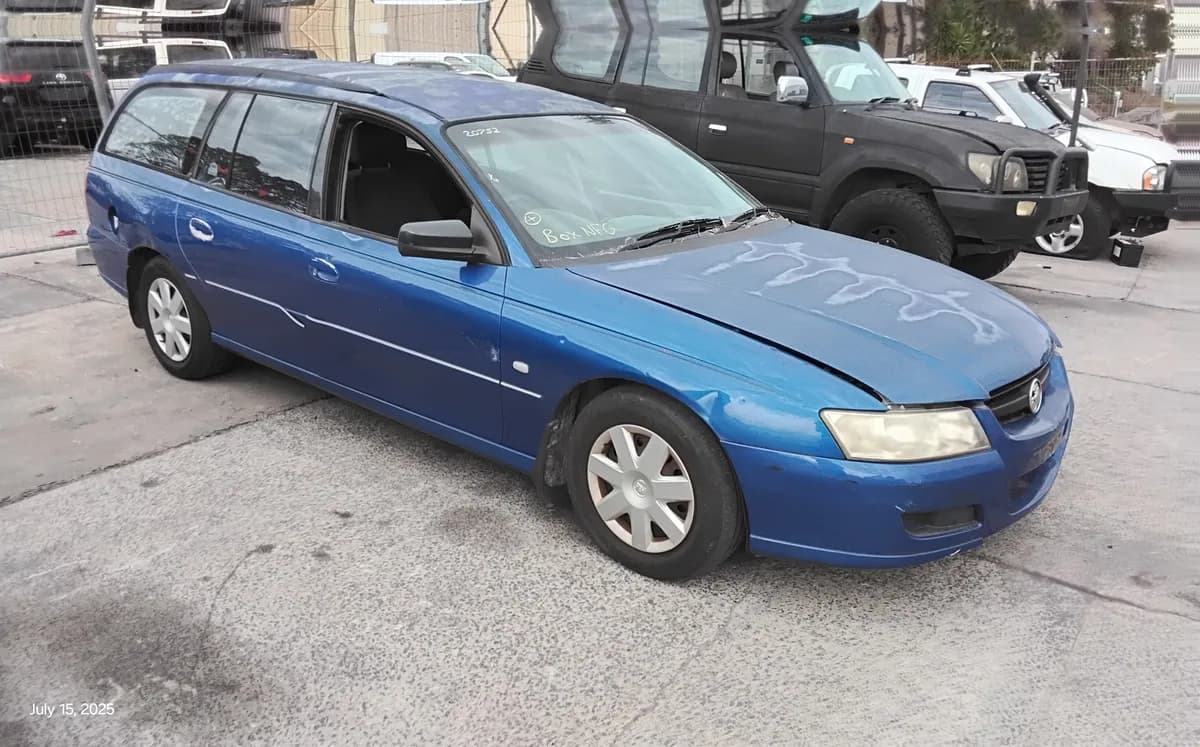 2006 Holden Commodore at Tingalpa