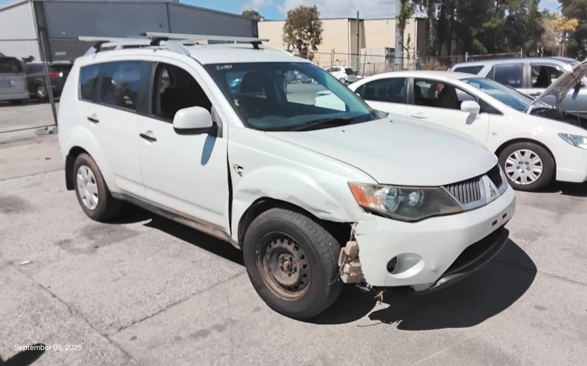 2007 Mitsubishi Outlander at Tingalpa