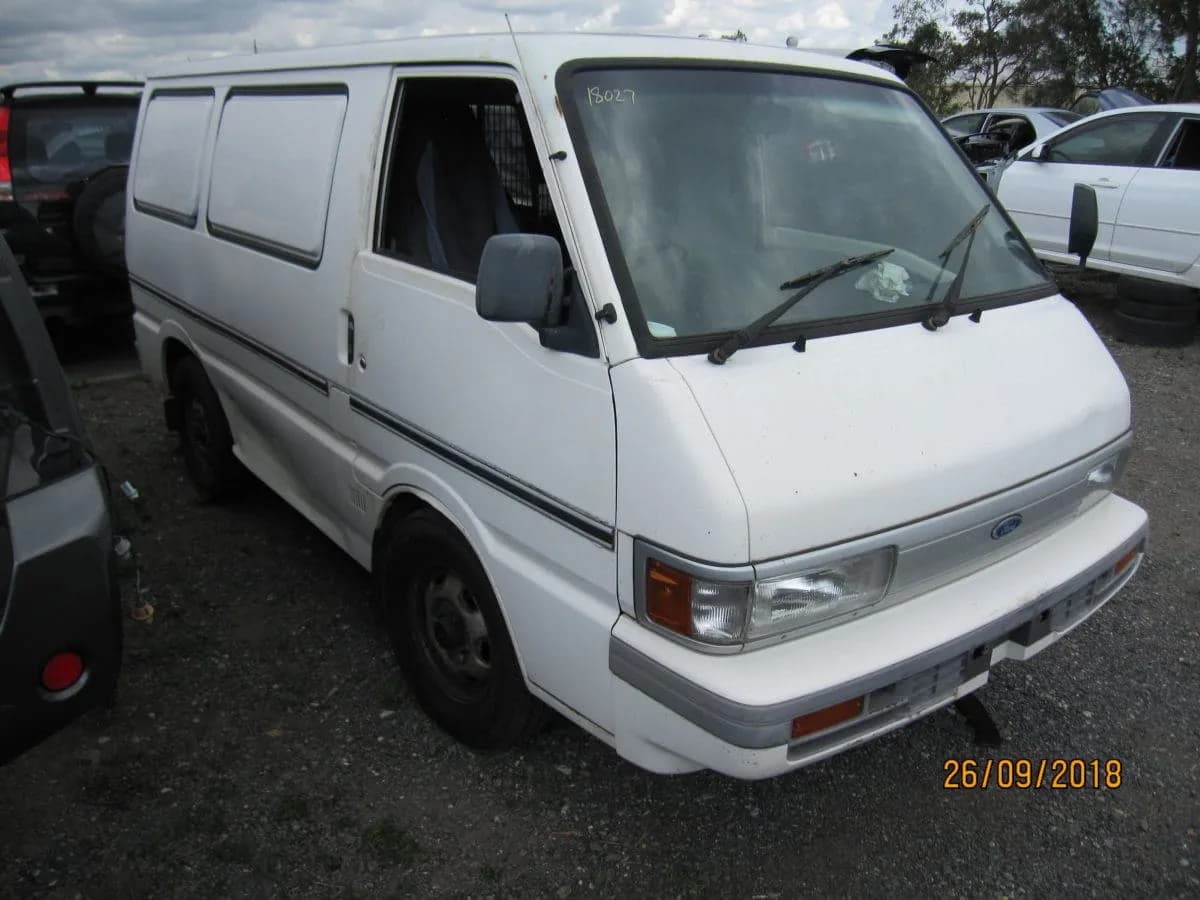 1997 Ford Econovan at Tingalpa