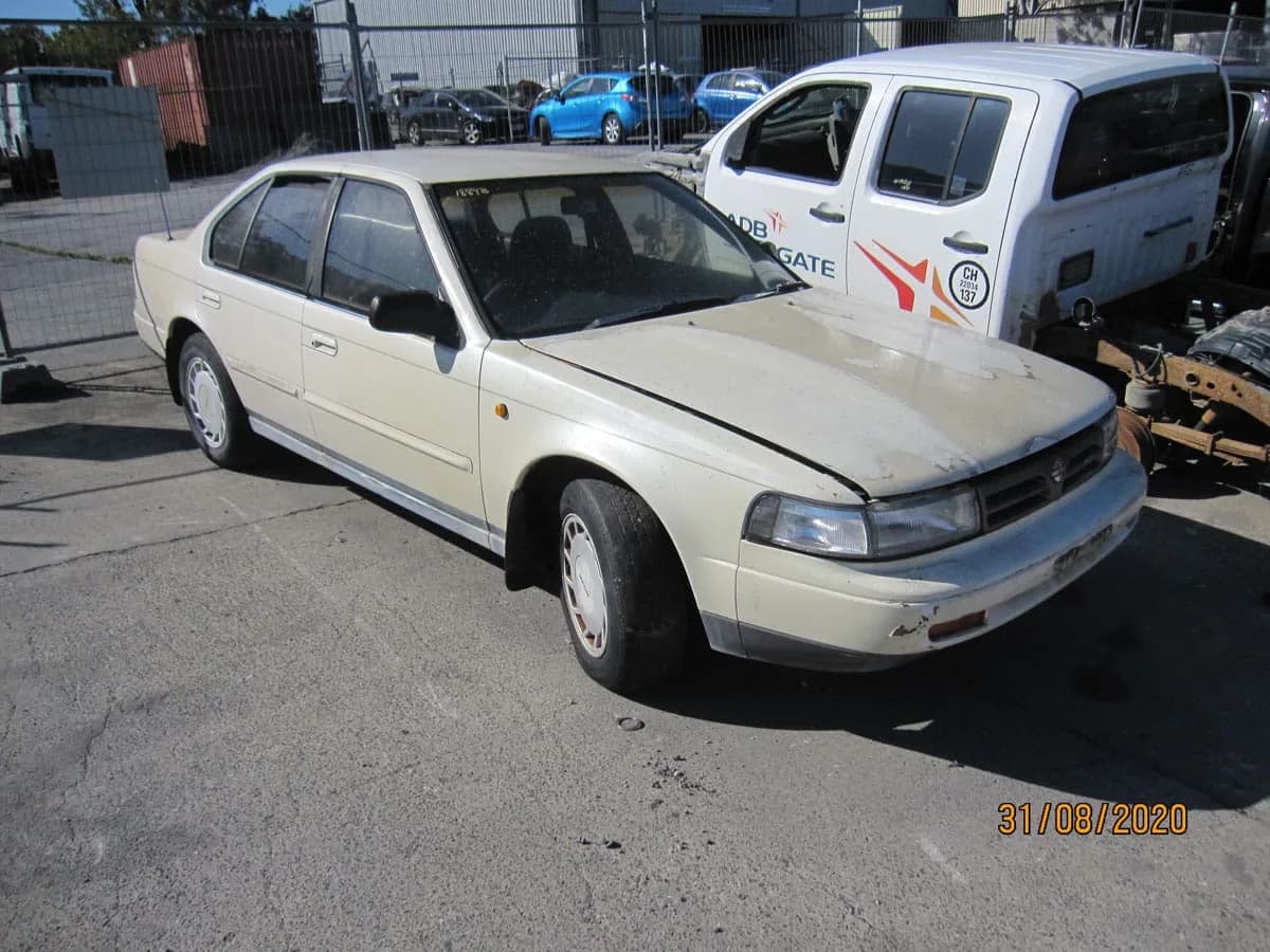 1990 Nissan Maxima at Tingalpa