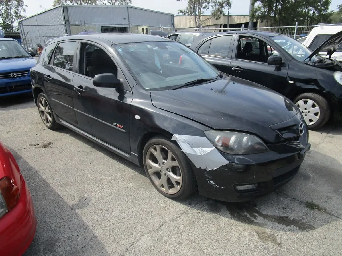2008 Mazda Sp23 at Tingalpa