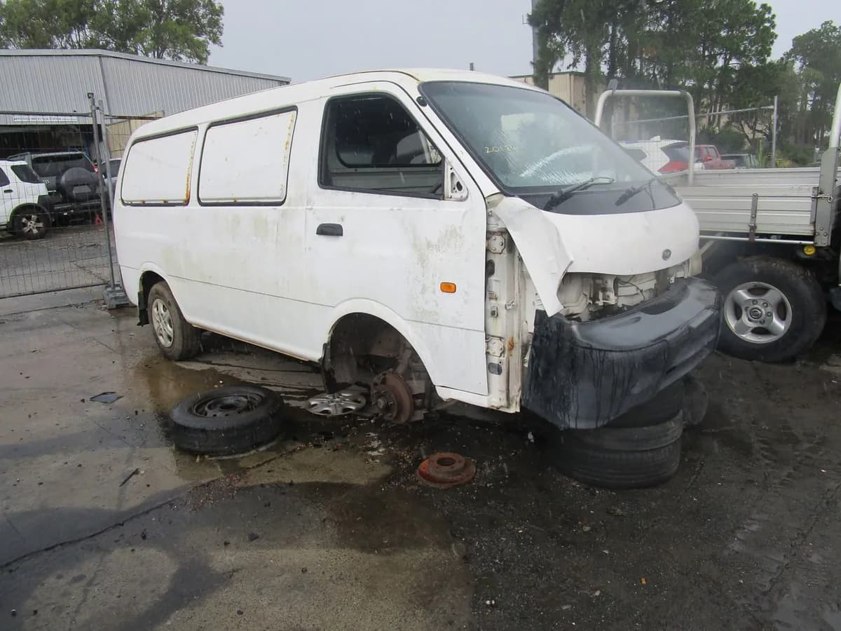 2003 Kia Pregio at Tingalpa