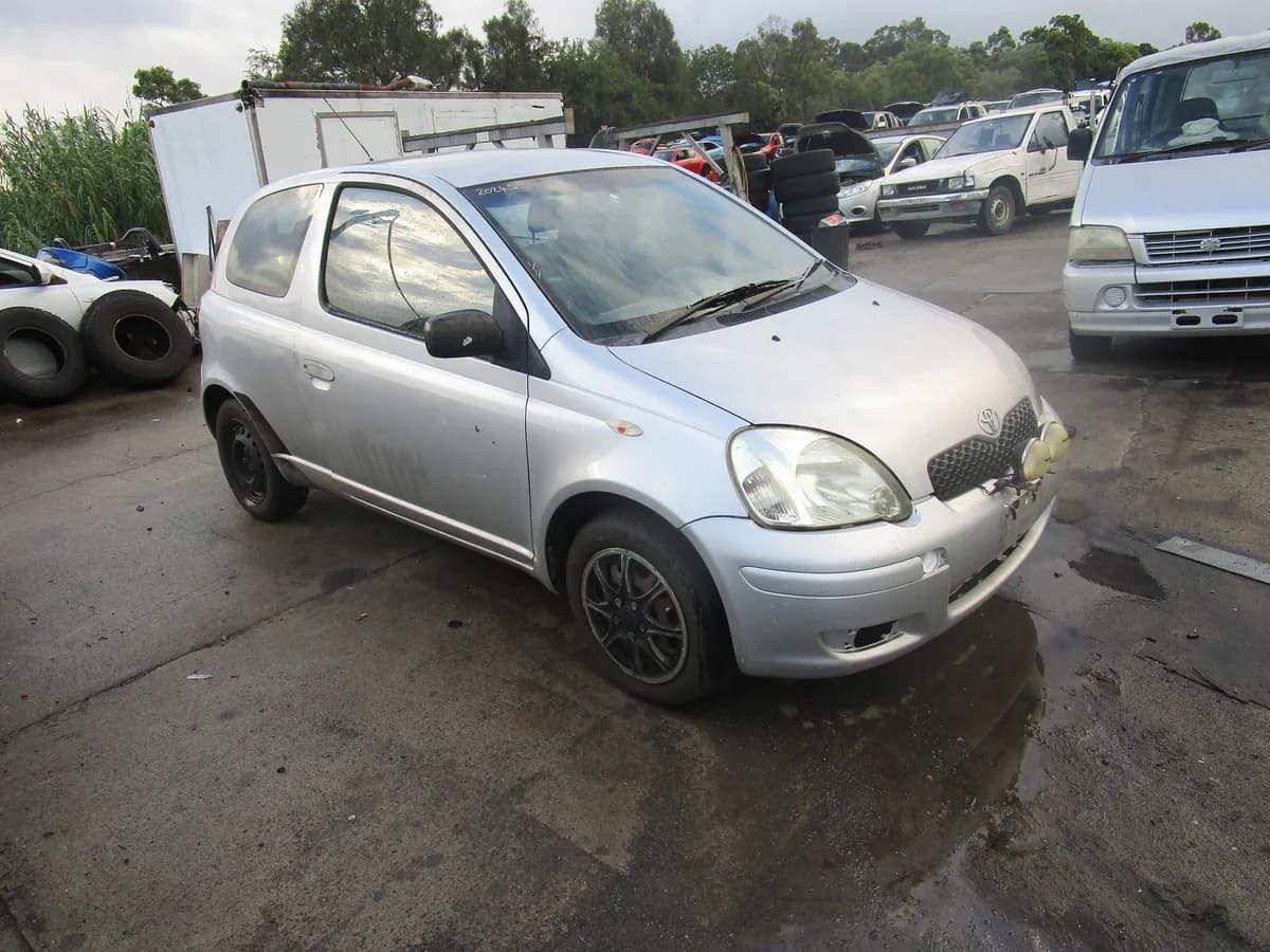 2003 Toyota Echo at Tingalpa