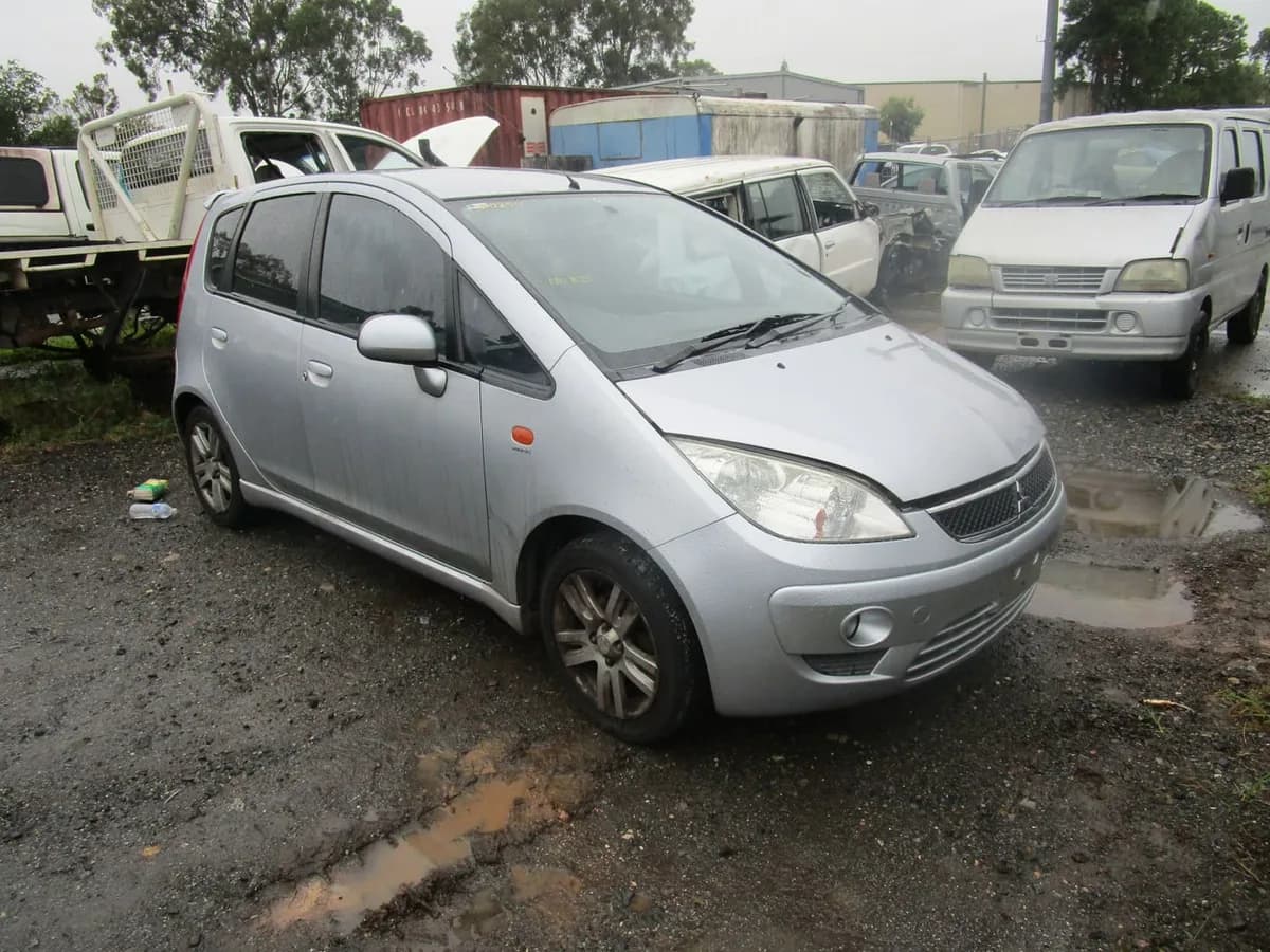 2008 Mitsubishi Colt at Tingalpa