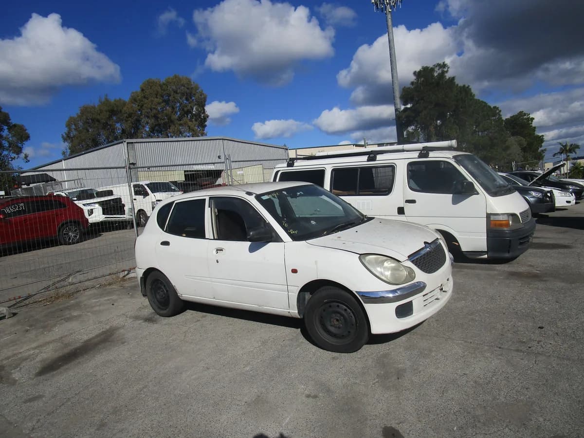 2002 Daihatsu Sirion at Tingalpa