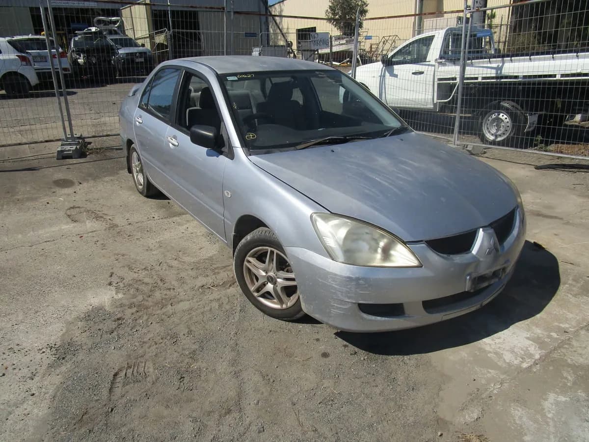 2004 Mitsubishi Lancer at Tingalpa