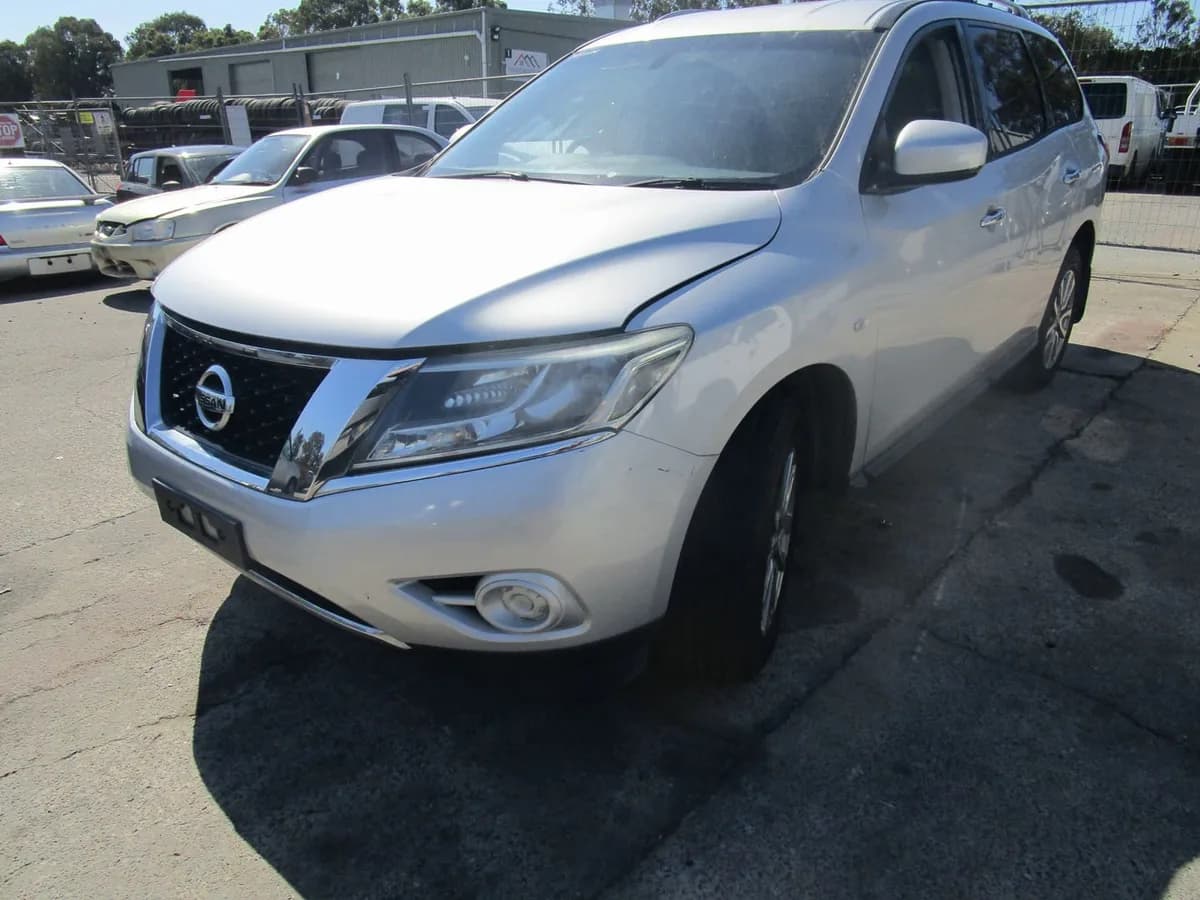 Nissan 22016 Nissan Pathfinder – Vn P20428 at Tingalpa