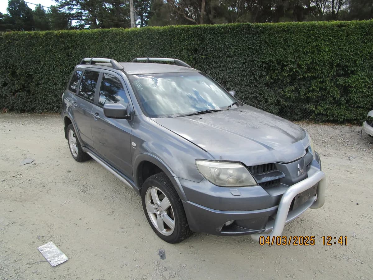 2006 Mitsubishi Outlander at Langwarrin South