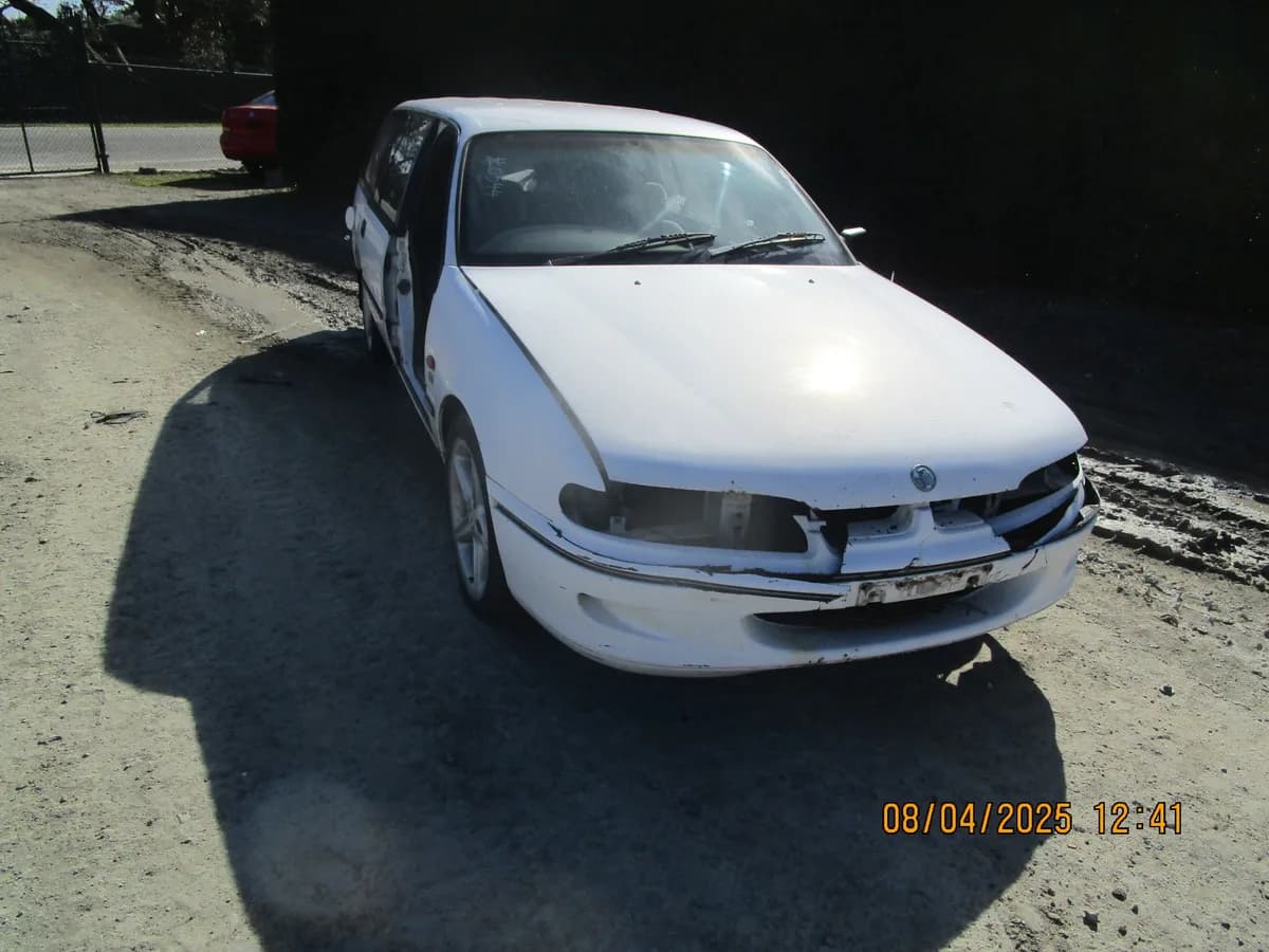 1996 Holden Commodore VS at Langwarrin South