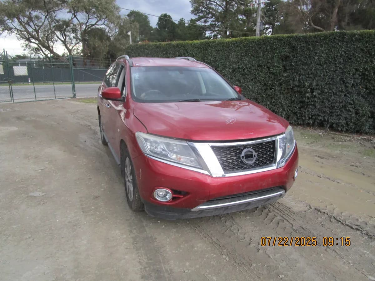 2015 Nissan Pathfinder at Langwarrin South