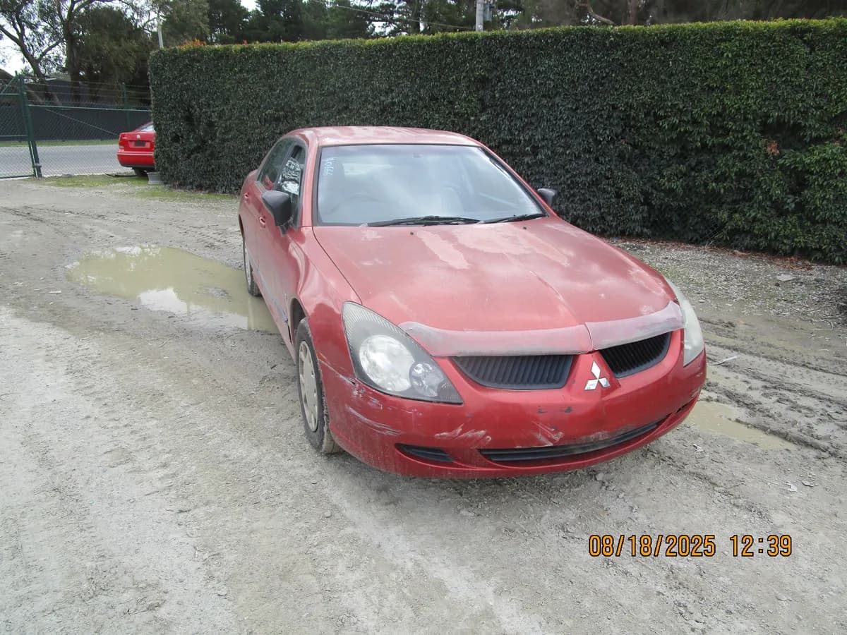 2003 Mitsubishi Magna at Langwarrin South