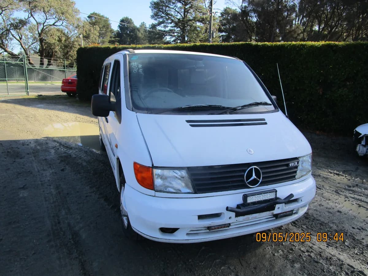 1998 Mercedes-Benz Vito at Langwarrin South