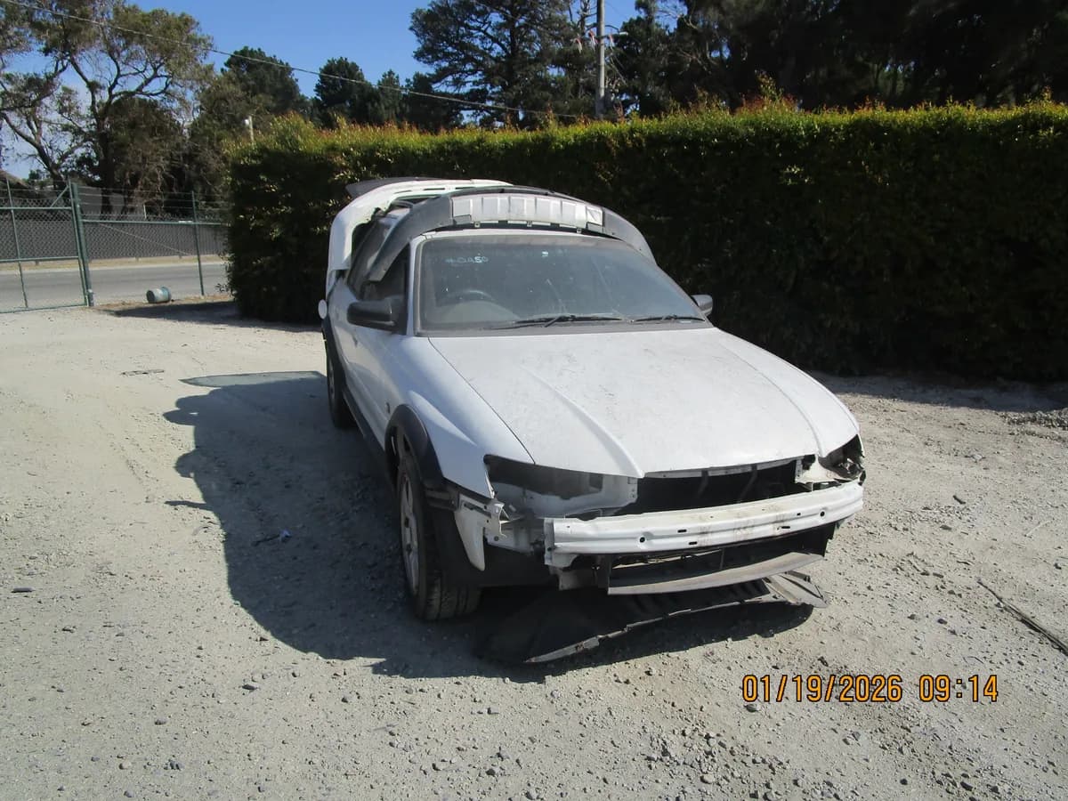 2006 Holden Adventra at Langwarrin South