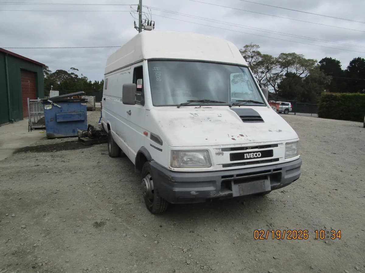 1998 Iveco 1998 at Langwarrin South
