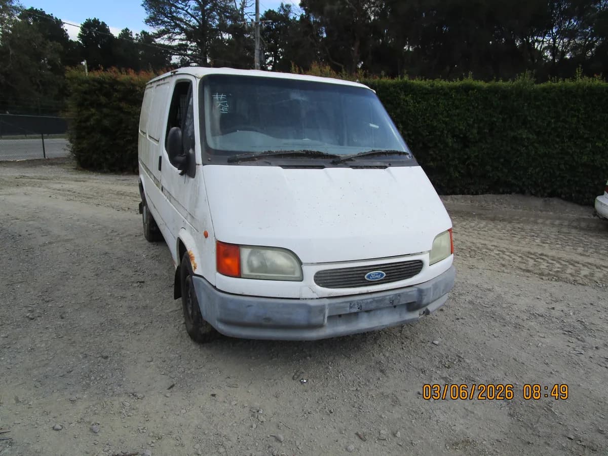 1997 Ford Transit at Langwarrin South