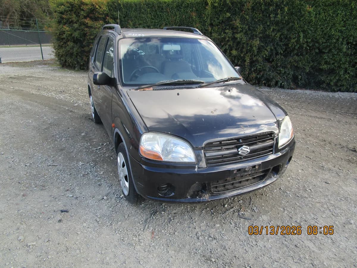 2004 Suzuki Ignis at Langwarrin South