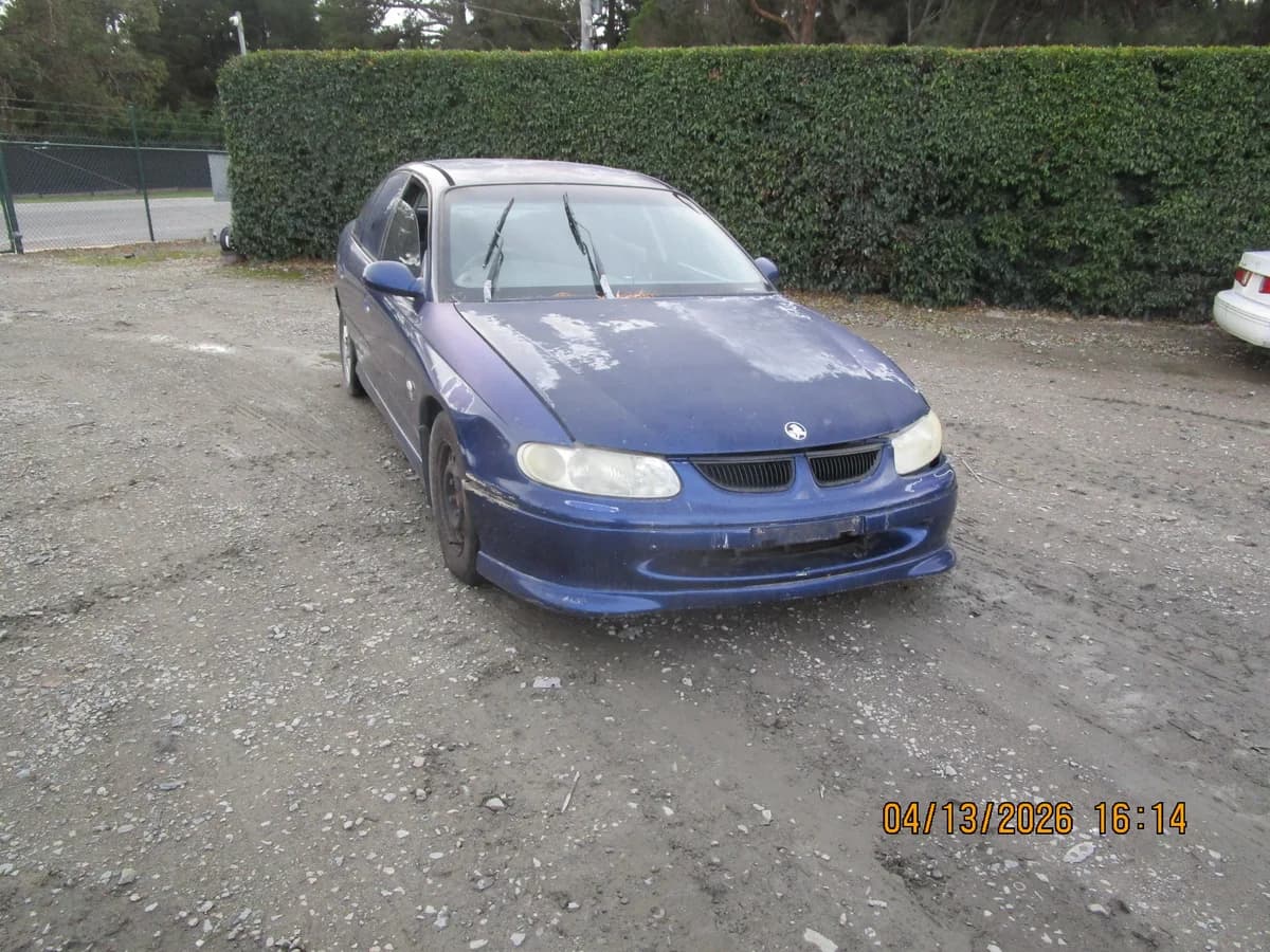 1999 Holden Commodore VT at Langwarrin South