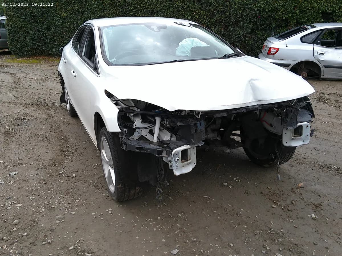 2013 Volvo V40 at Langwarrin South
