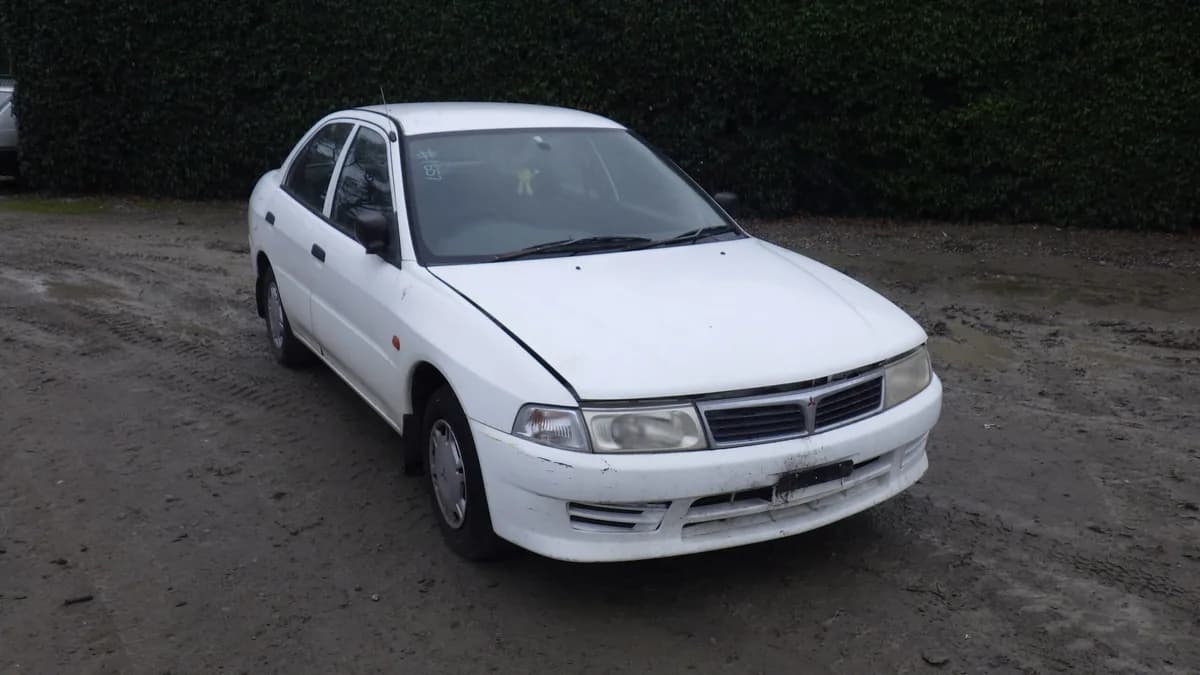 1998 Mitsubishi Lancer at Langwarrin South