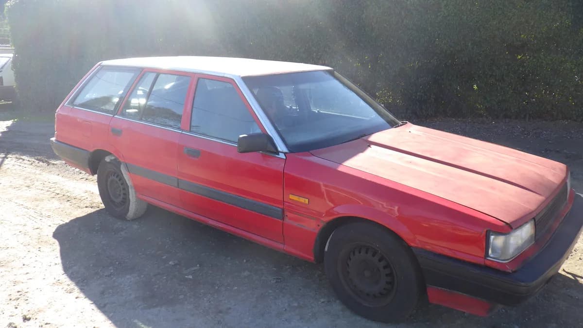 1989 Nissan Pintara at Langwarrin South