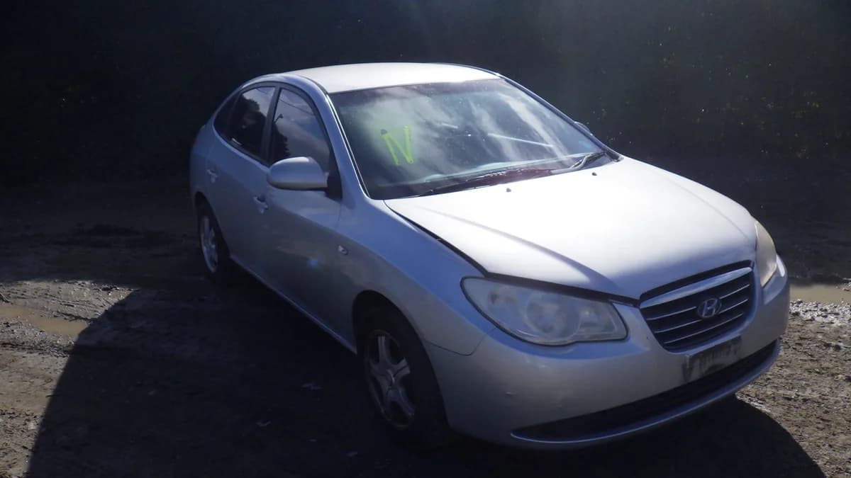 2006 Hyundai Elantra at Langwarrin South