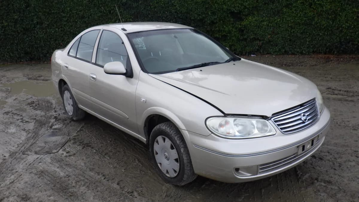 2005 Nissan Pulsar N16 at Langwarrin South