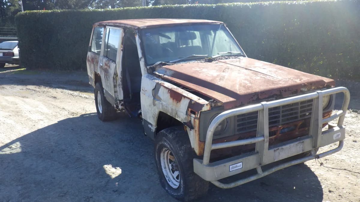 1982 Nissan Patrol GQ at Langwarrin South