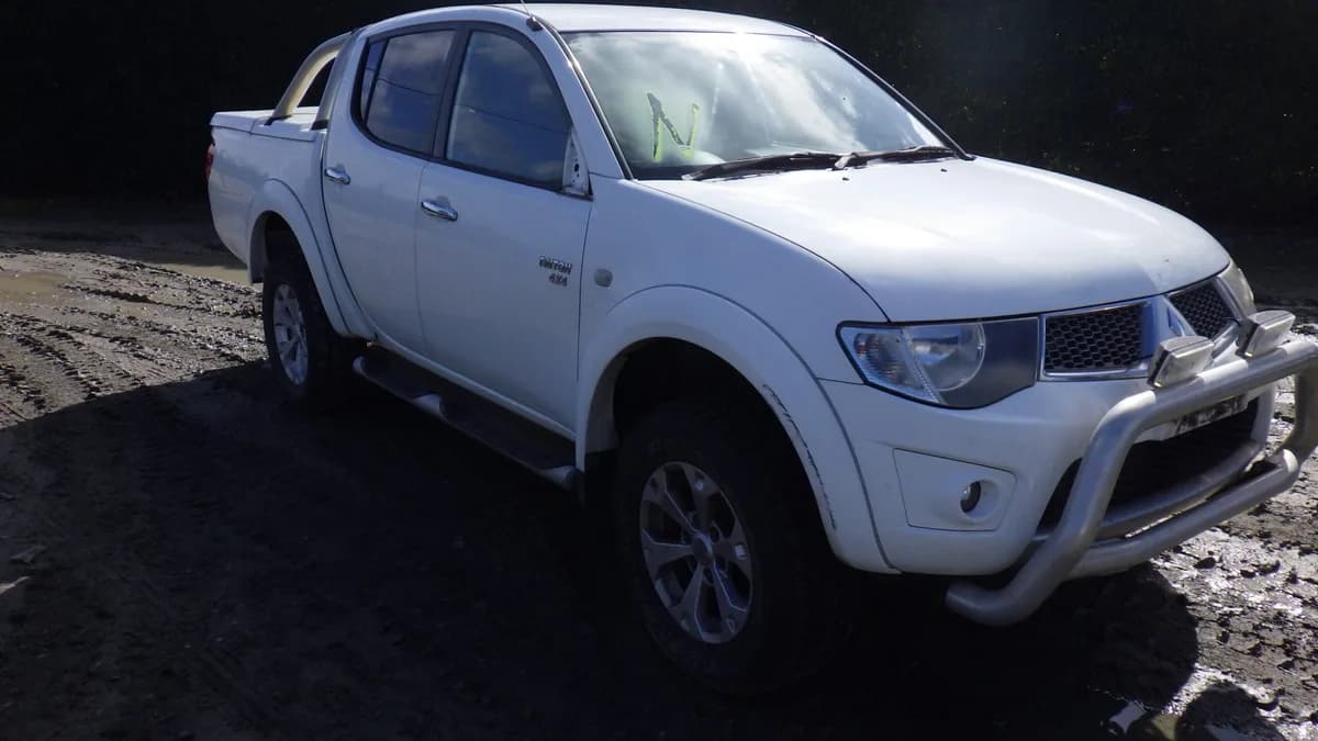 2011 Mitsubishi Triton at Langwarrin South