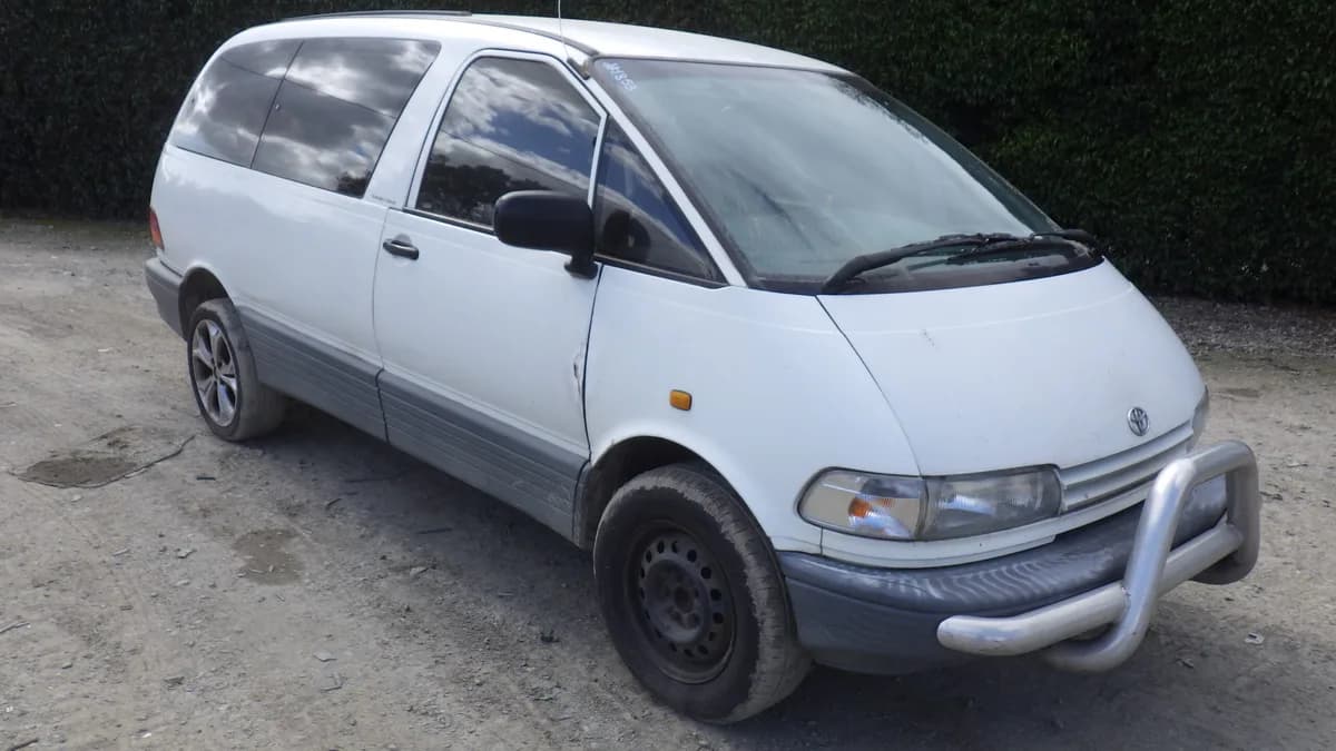 1998 Toyota Tarago at Langwarrin South