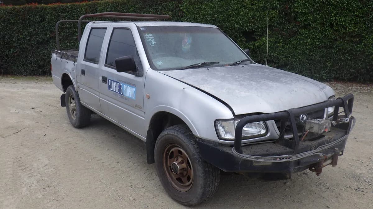 2002 Holden Rodeo at Langwarrin South