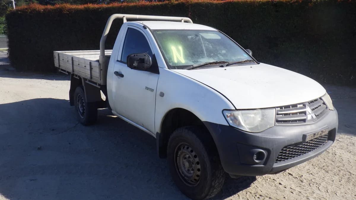 2014 Mitsubishi Triton at Langwarrin South