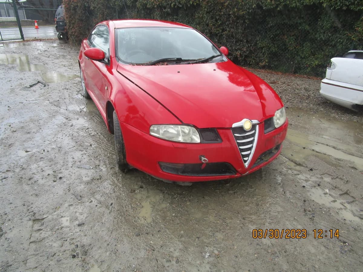 2004 Alfa Romeo Gt at Langwarrin South