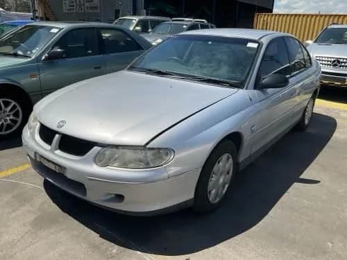 2000 Holden Commodore VX (2000-2002) at Dandenong