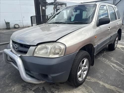 2004 Mazda Tribute CU081 (2002-2006) at Geelong