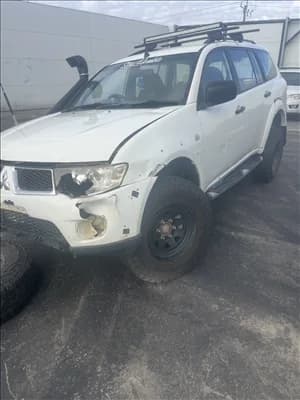 2011 Mitsubishi Challenger PB (2008-2015) at Geelong