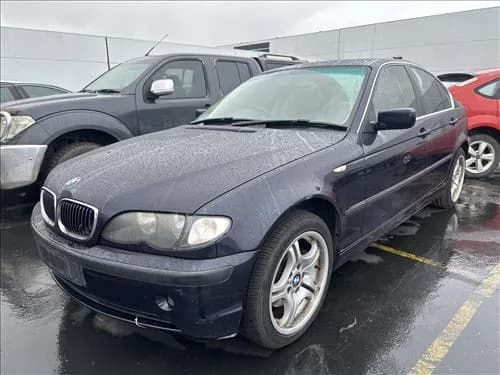 2003 BMW E46 (1998-2006) 325 at Geelong