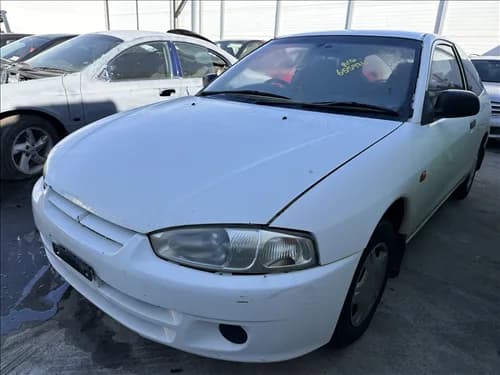 2002 Mitsubishi Mirage CE (1996-2005) at Geelong