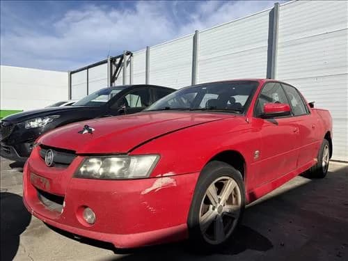2005 Holden Crewman VZ at Geelong