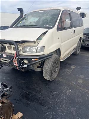 2004 Mitsubishi Delica Gen4 Facelift (1996-2008) at Geelong