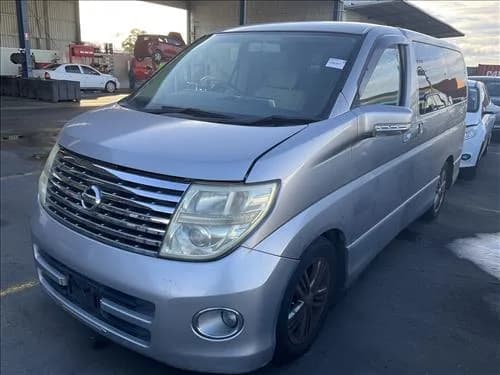 2006 Nissan Elgrand E51 (2002-2010) at Dandenong