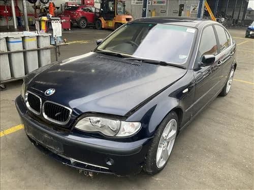 2004 BMW E46 (1998-2006) 330 at Dandenong