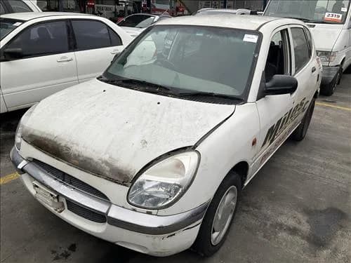 1999 Daihatsu Sirion M100 (98-02) at Dandenong