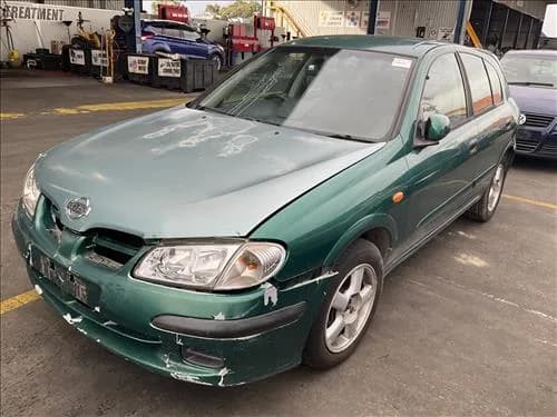 2001 Nissan Pulsar N16 (2000-2006) at Dandenong
