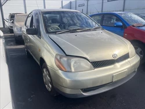 2000 Toyota Echo NCP10/12 (1999-2005) at Geelong